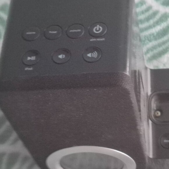 iHome Alarm Set - Picture 7 of 9